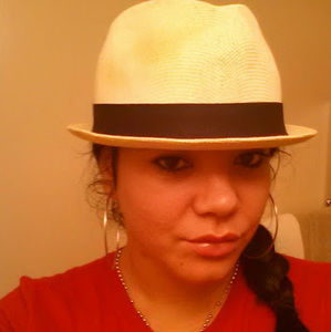 Meet your Posher, Eunice